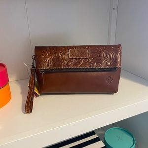 NWT Patricia Nash Tooled Leather Valerie Florence fold-over clutch